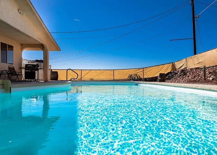 Relax And Unwind - Pool - New - - Spacious Villa