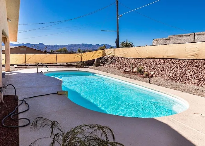 Relax And Unwind - Pool - New - - Spacious Lake Havasu City