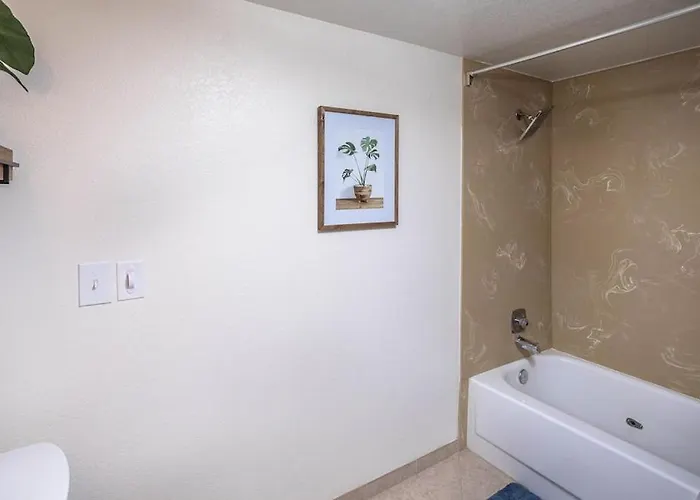 Relax And Unwind - Pool - New - - Spacious